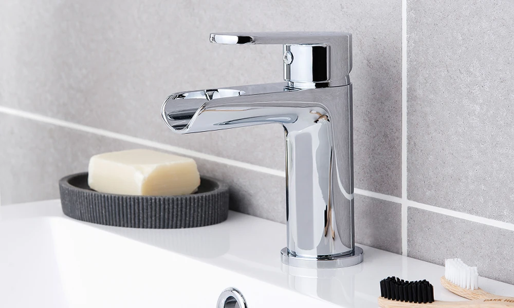 Wall-Mounted vs Deck-Mounted Bathroom Taps: Which Works Better?